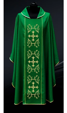 Ornat zielony z krzyżami